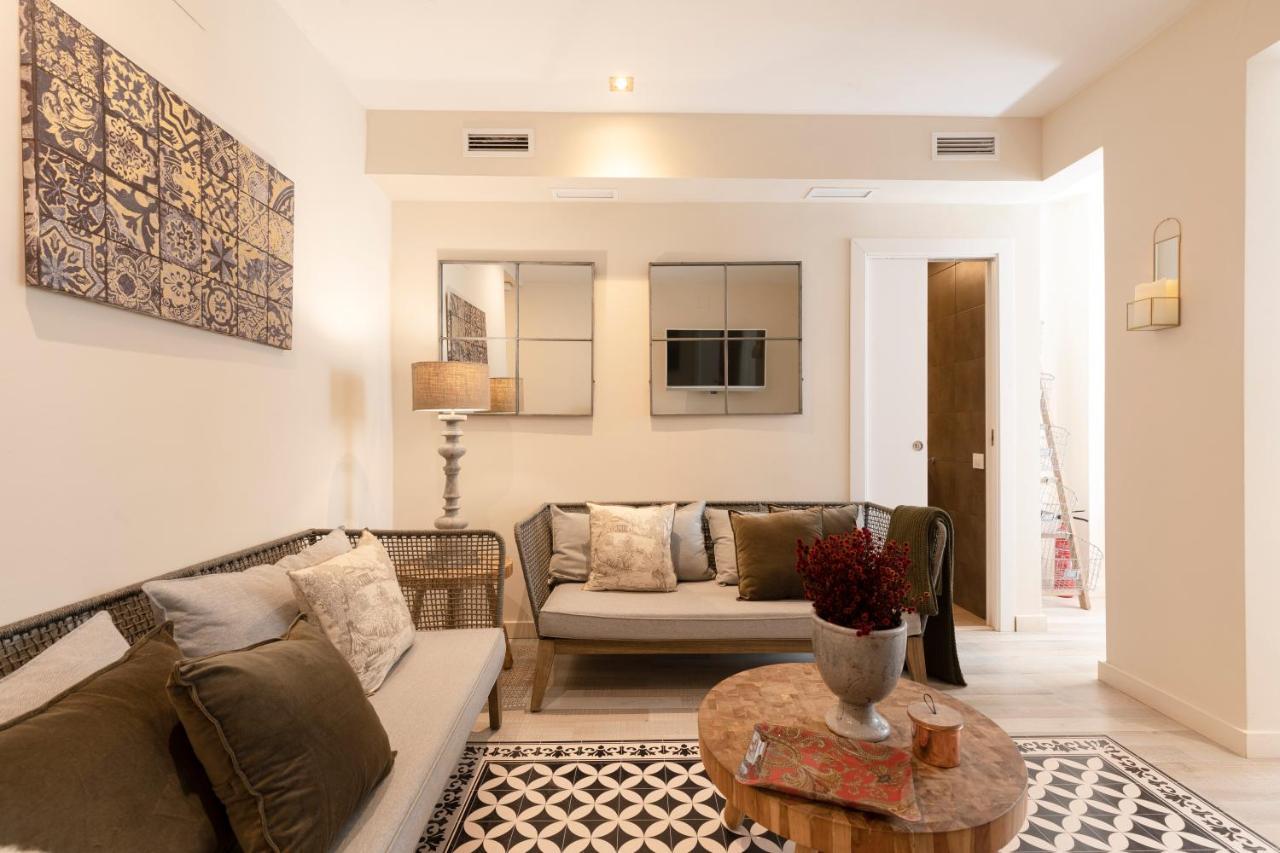 Chic Apartment
